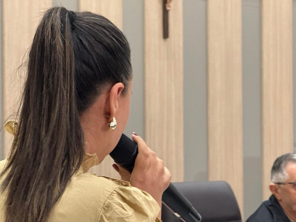 Prefeitura de Paranhos e SEMEC promovem palestra sobre Autismo com o Corpo de Bombeiros Prefeitura de Paranhos e SEMEC promovem palestra sobre Autismo com o Corpo de Bombeiros