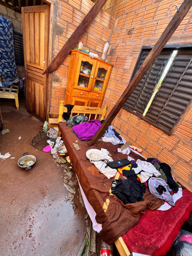 Prefeitura de Paranhos dá suporte e socorro após temporal afetar diversas propriedades rurais e comunidade indígena
