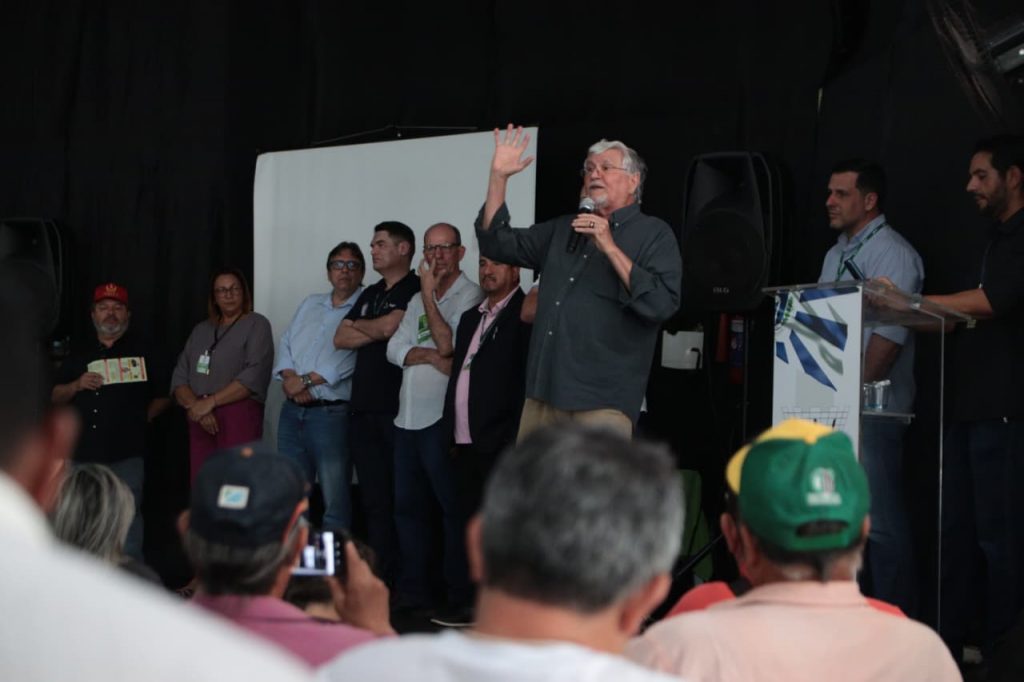 Referência da Agricultura Familiar de MS, Zeca do PT participa de eventos em Amambai, Paranhos, Coronel Sapucaia e Aral Moreira