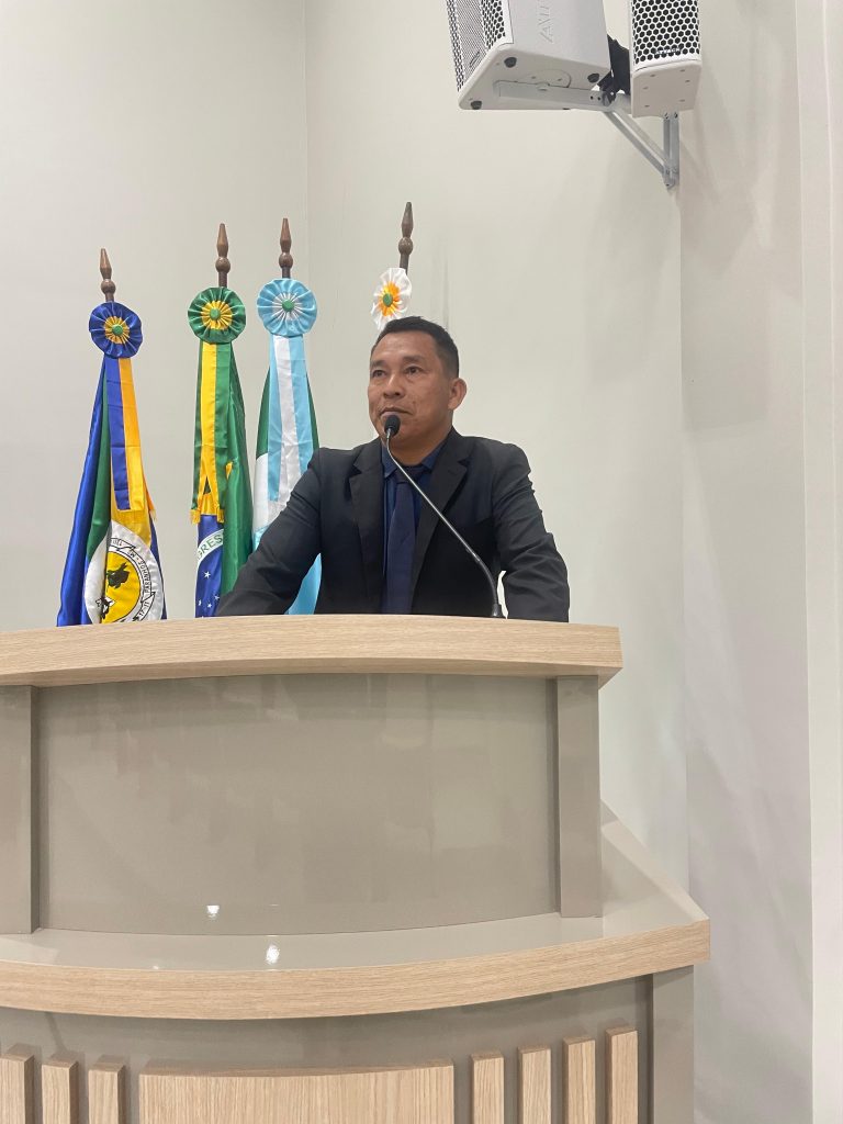 Câmara de Vereadores de Paranhos tem movimentada sessão nesta segunda-feira