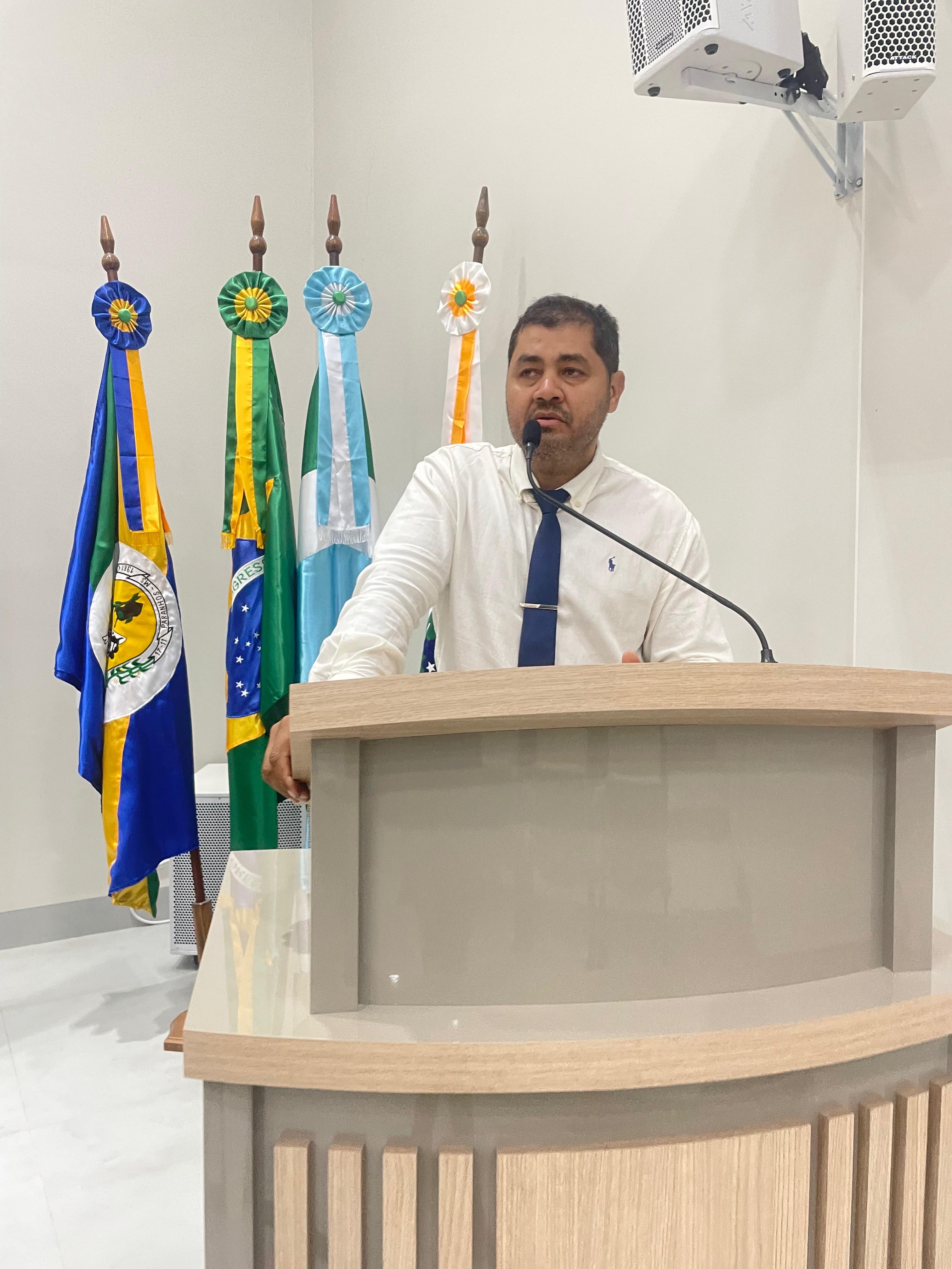 Câmara de Vereadores de Paranhos tem movimentada sessão nesta segunda-feira