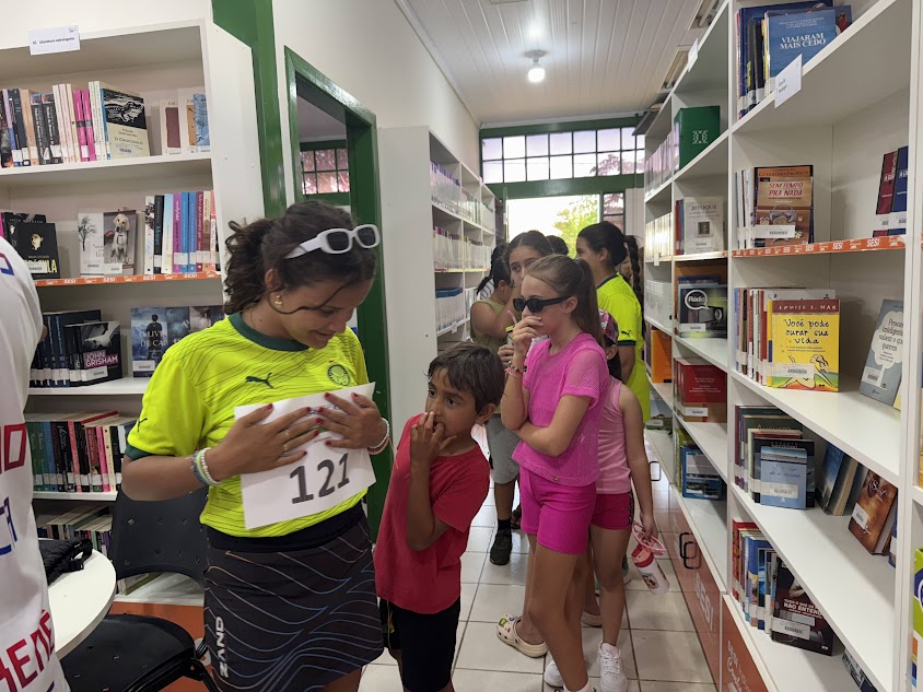 Corrida Kids "Fugindo das Telinhas" é sucesso em Caracol Corrida Kids "Fugindo das Telinhas" é sucesso em Caracol