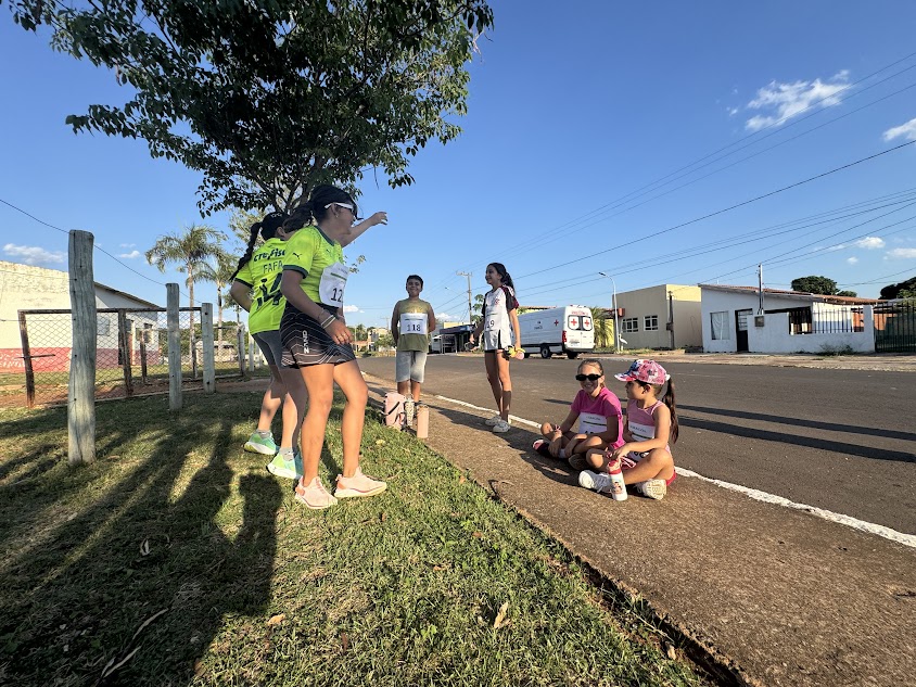 Corrida Kids "Fugindo das Telinhas" é sucesso em Caracol Corrida Kids "Fugindo das Telinhas" é sucesso em Caracol