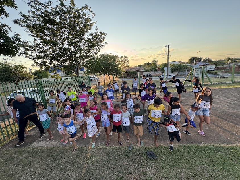 Corrida Kids "Fugindo das Telinhas" é sucesso em Caracol Corrida Kids "Fugindo das Telinhas" é sucesso em Caracol