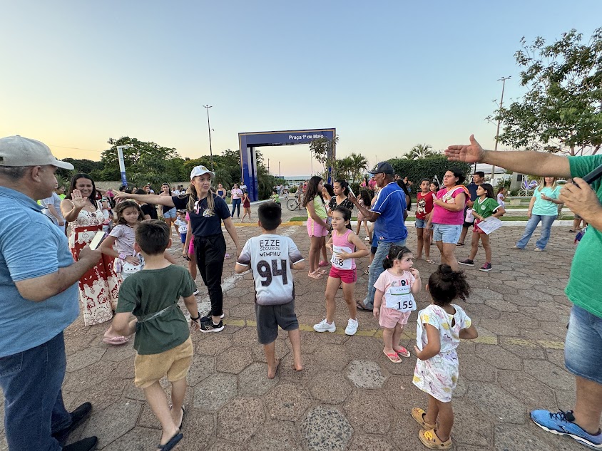 Corrida Kids "Fugindo das Telinhas" é sucesso em Caracol Corrida Kids "Fugindo das Telinhas" é sucesso em Caracol