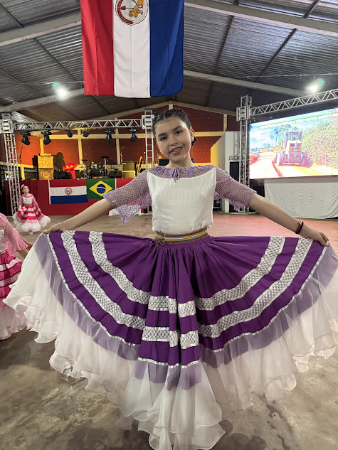 Cultura Paraguaia agitou Caracol no último sábado Cultura Paraguaia agitou Caracol no último sábado