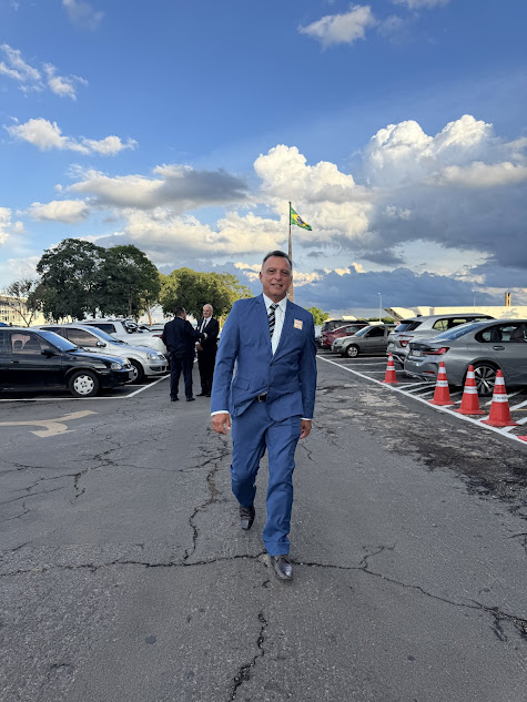 Prefeito Carlos Humberto Pagliosa e vereadores celebram resultados de viagem a Brasília