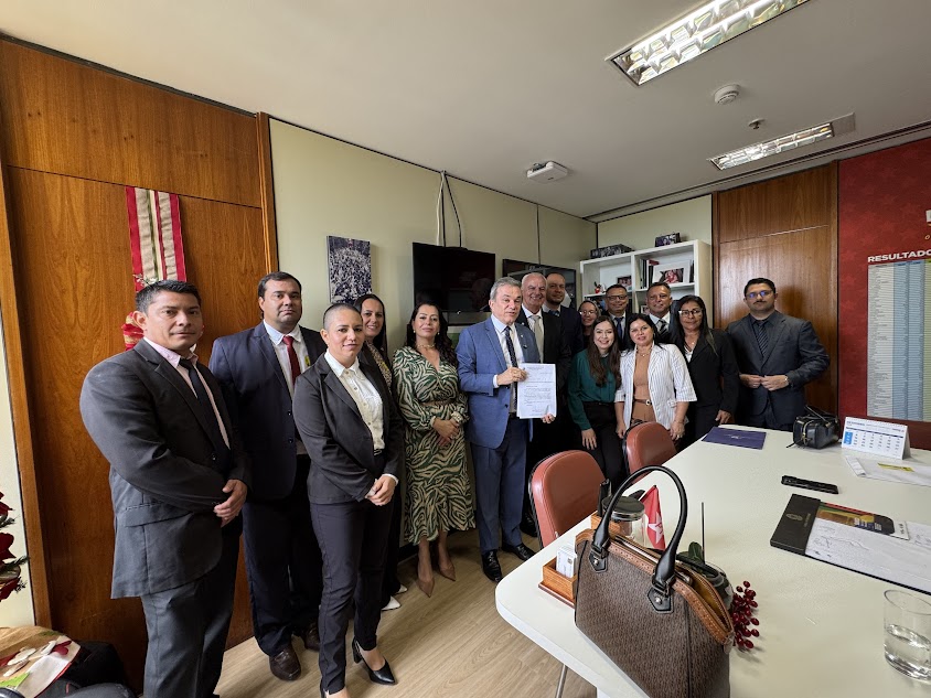 Prefeito Carlos Humberto Pagliosa e vereadores celebram resultados de viagem a Brasília
