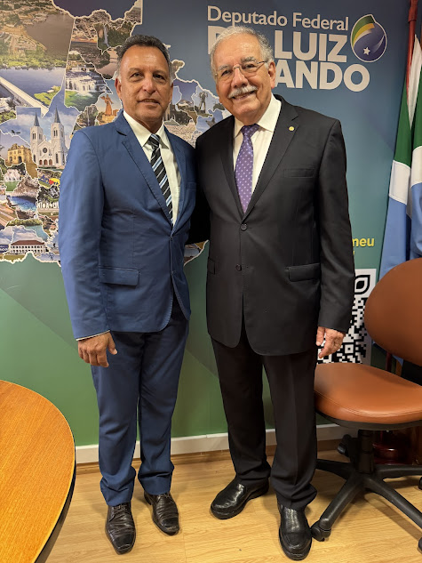 Prefeito Carlos Humberto Pagliosa e vereadores celebram resultados de viagem a Brasília