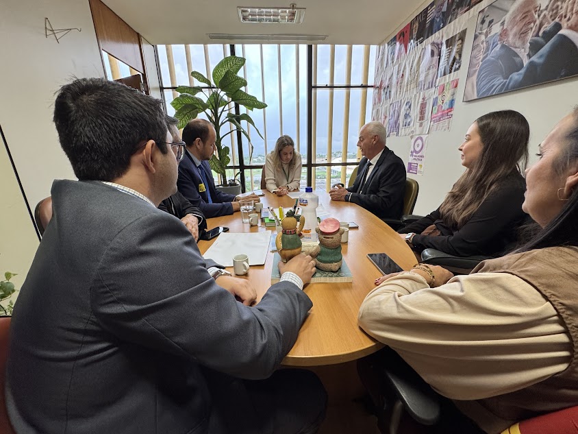 Prefeito Carlos Humberto Pagliosa e vereadores celebram resultados de viagem a Brasília