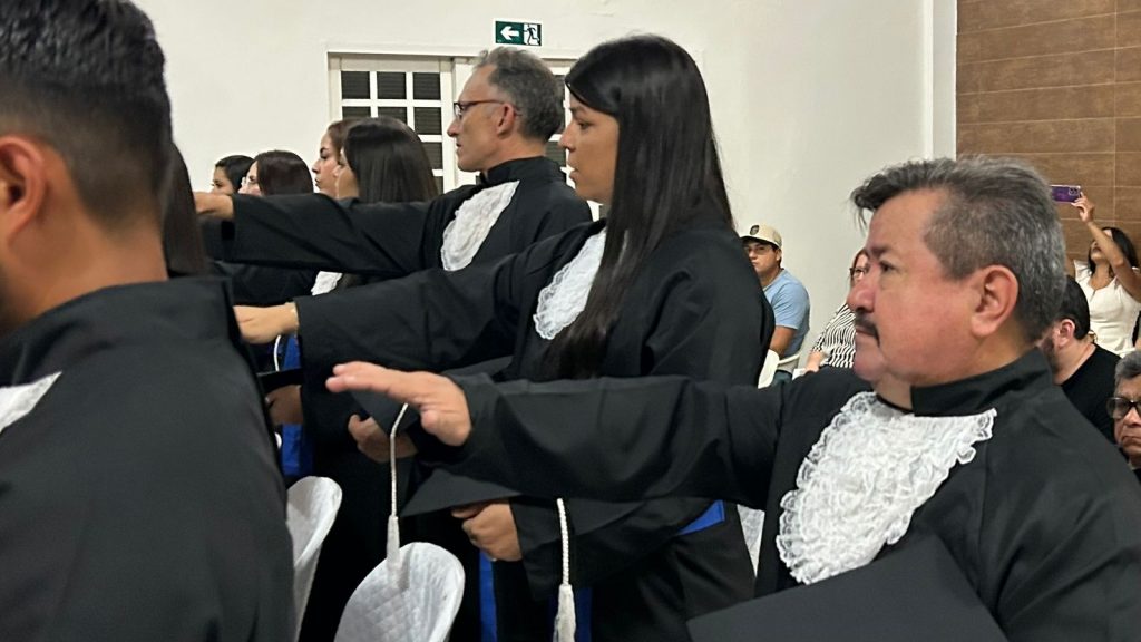 Caracol celebra formatura da primeira turma do Curso Técnico em Administração do Instituto Federal Caracol celebra formatura da primeira turma do Curso Técnico em Administração do Instituto Federal