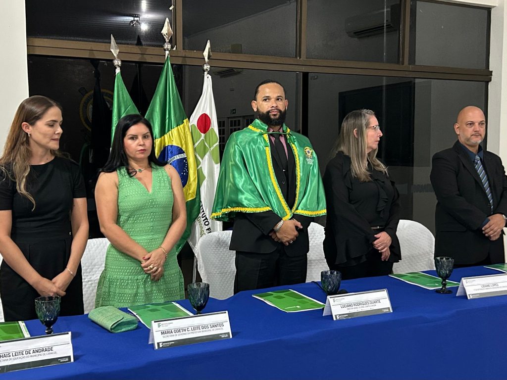 Caracol celebra formatura da primeira turma do Curso Técnico em Administração do Instituto Federal Caracol celebra formatura da primeira turma do Curso Técnico em Administração do Instituto Federal