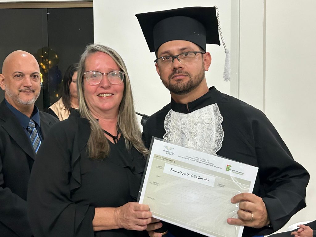 Caracol celebra formatura da primeira turma do Curso Técnico em Administração do Instituto Federal Caracol celebra formatura da primeira turma do Curso Técnico em Administração do Instituto Federal