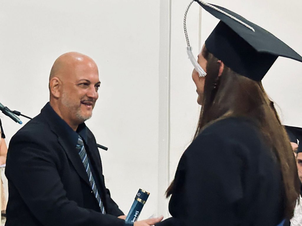 Caracol celebra formatura da primeira turma do Curso Técnico em Administração do Instituto Federal Caracol celebra formatura da primeira turma do Curso Técnico em Administração do Instituto Federal