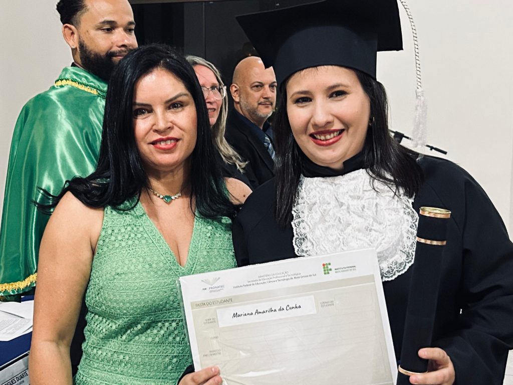 Caracol celebra formatura da primeira turma do Curso Técnico em Administração do Instituto Federal Caracol celebra formatura da primeira turma do Curso Técnico em Administração do Instituto Federal