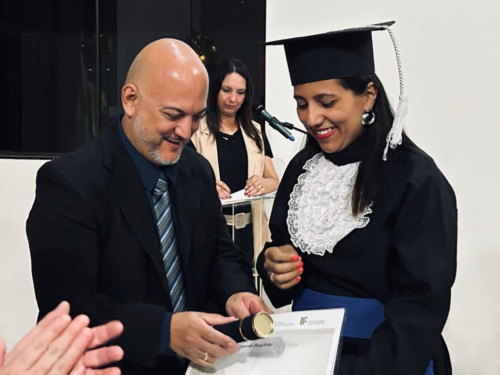 Caracol celebra formatura da primeira turma do Curso Técnico em Administração do Instituto Federal Caracol celebra formatura da primeira turma do Curso Técnico em Administração do Instituto Federal