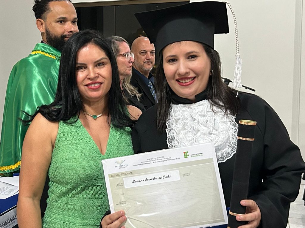 Caracol celebra formatura da primeira turma do Curso Técnico em Administração do Instituto Federal Caracol celebra formatura da primeira turma do Curso Técnico em Administração do Instituto Federal