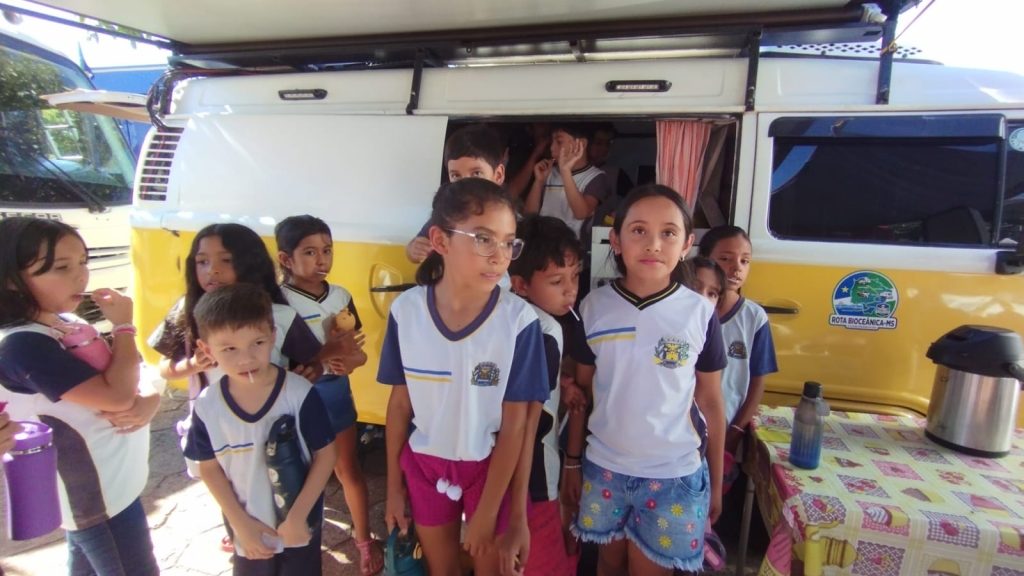 Caravana Motorhome Bioceânica é sucesso de interação e socialização em Caracol Caravana Motorhome Bioceânica é sucesso de interação e socialização em Caracol