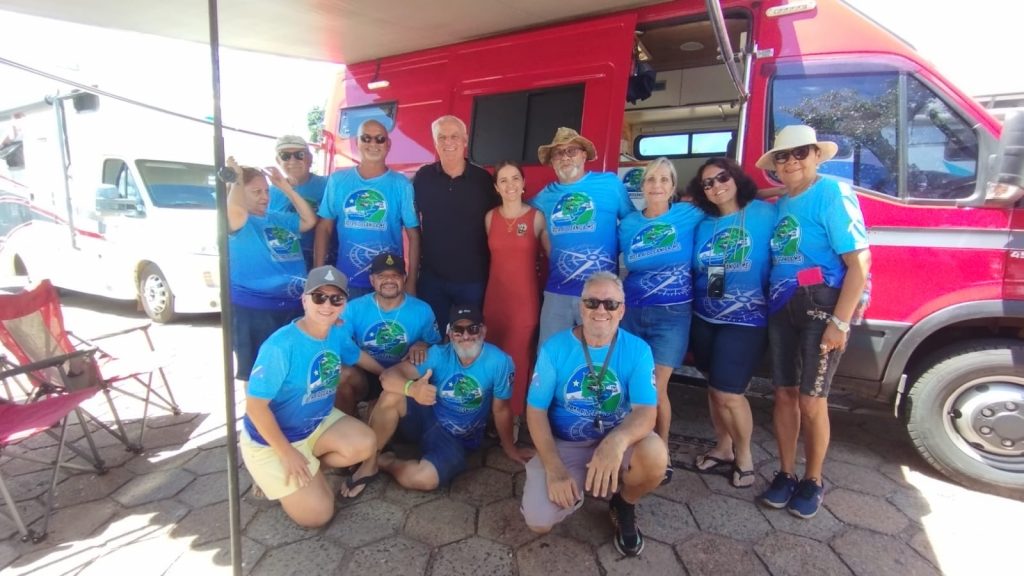 Caravana Motorhome Bioceânica é sucesso de interação e socialização em Caracol Caravana Motorhome Bioceânica é sucesso de interação e socialização em Caracol