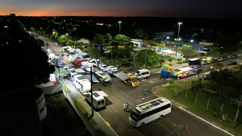 Caravana Motorhome Bioceânica é sucesso de interação e socialização em Caracol Caravana Motorhome Bioceânica é sucesso de interação e socialização em Caracol