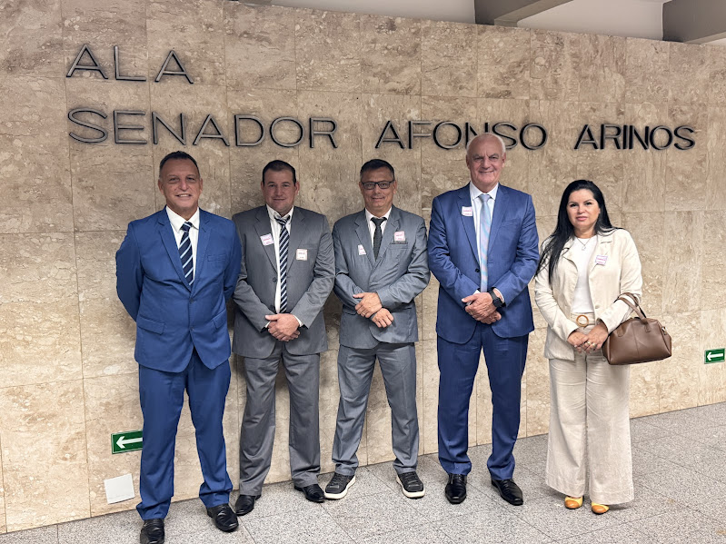 Prefeito Neco e vereadores de Caracol cumprem agenda positiva em Brasília