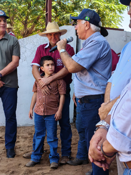 Patrão Preguinho e diretoria comemoram sucesso do 41º Encontro de Laço