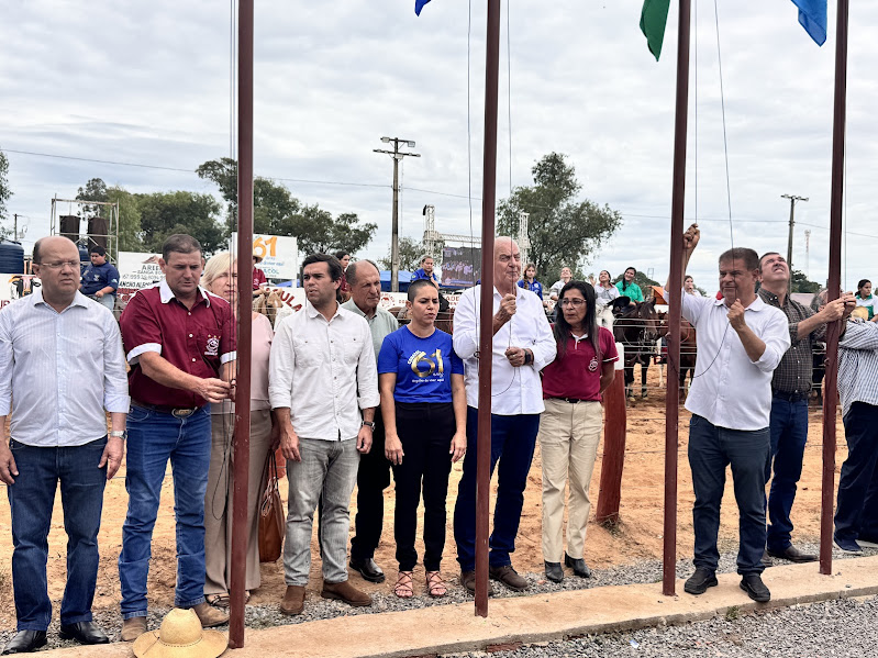Patrão Preguinho e diretoria comemoram sucesso do 41º Encontro de Laço