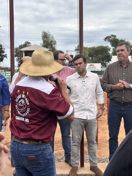 Patrão Preguinho e diretoria comemoram sucesso do 41º Encontro de Laço