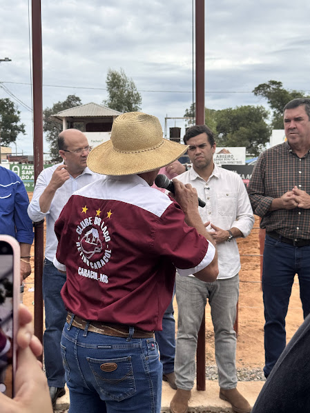 Patrão Preguinho e diretoria comemoram sucesso do 41º Encontro de Laço