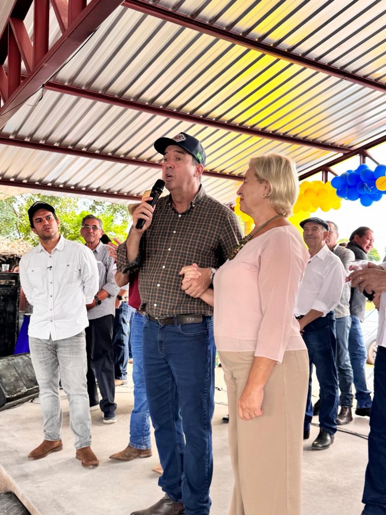 Prefeito Neco e governador Riedel comemoram mais de R$ 51 milhões em investimentos em Caracol