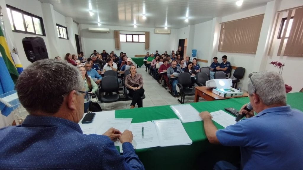 8ª Conferência Municipal de Saúde reúne comunidade para debater o fortalecimento do SUS em Caracol