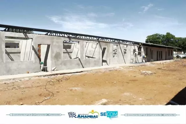 Conquista da comunidade amambaiense, reforma da escola Felipe de Brum conta com o empenho do secretário estadual Eduardo Riedel