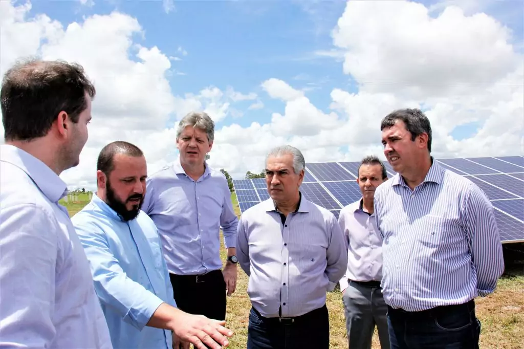 Com incentivo do Governo do Estado, geração de energia elétrica por meio de paineis solares é realidade presente nos 79 municípios Com incentivo do Governo do Estado, geração de energia elétrica por meio de paineis solares é realidade presente nos 79 municípios
