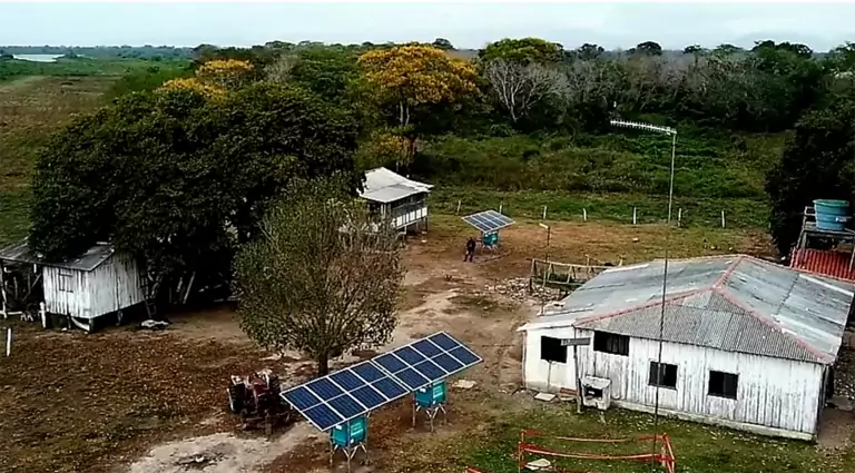 Com incentivo do Governo do Estado, geração de energia elétrica por meio de paineis solares é realidade presente nos 79 municípios Com incentivo do Governo do Estado, geração de energia elétrica por meio de paineis solares é realidade presente nos 79 municípios