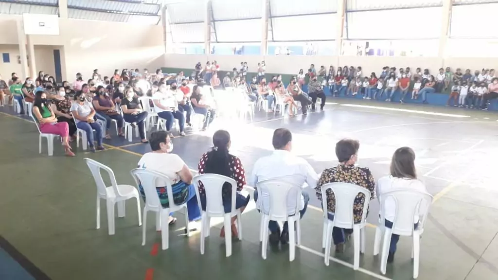 CEIM Hermito Benigno de Souza realizou programação de Dia das Mães em Caracol CEIM Hermito Benigno de Souza realizou programação de Dia das Mães em Caracol