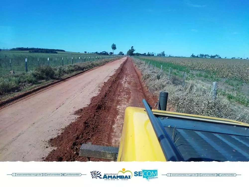 Secretaria de Infraestrutura oferece manutenção diariamente nas estradas vicinais de Amambai Secretaria de Infraestrutura oferece manutenção diariamente nas estradas vicinais de Amambai