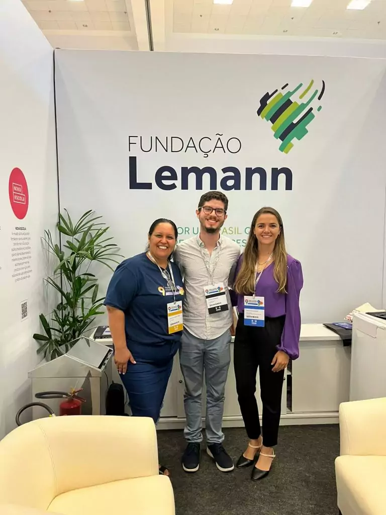 Secretária de Educação e Diretora de Planejamento de Caracol participam de 9° Fórum Nacional Extraordinário de Educação Secretária de Educação e Diretora de Planejamento de Caracol participam de 9° Fórum Nacional Extraordinário de Educação