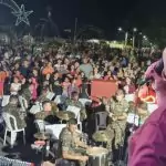 Com muita emoção e alegria, multidão prestigia inauguração da Iluminação Natalina de Caracol Com muita emoção e alegria, multidão prestigia inauguração da Iluminação Natalina de Caracol