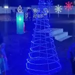 Com muita emoção e alegria, multidão prestigia inauguração da Iluminação Natalina de Caracol Com muita emoção e alegria, multidão prestigia inauguração da Iluminação Natalina de Caracol