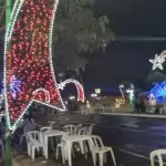 Com muita emoção e alegria, multidão prestigia inauguração da Iluminação Natalina de Caracol Com muita emoção e alegria, multidão prestigia inauguração da Iluminação Natalina de Caracol