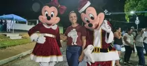 Com muita emoção e alegria, multidão prestigia inauguração da Iluminação Natalina de Caracol Com muita emoção e alegria, multidão prestigia inauguração da Iluminação Natalina de Caracol
