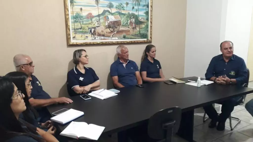 Prefeito Neco e Vice Preguinho se reúnem com secretários para planejar ações de 2023 Prefeito Neco e Vice Preguinho se reúnem com secretários para planejar ações de 2023