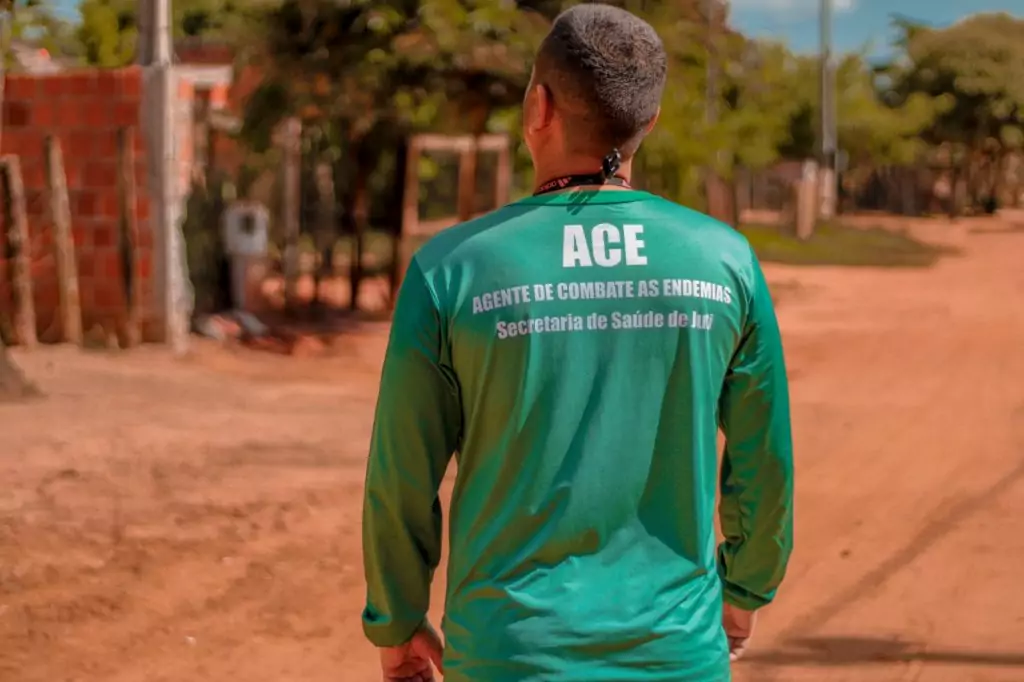 Secretaria de Saúde alerta população sobre alta nos casos de Dengue em Juti Secretaria de Saúde alerta população sobre alta nos casos de Dengue em Juti