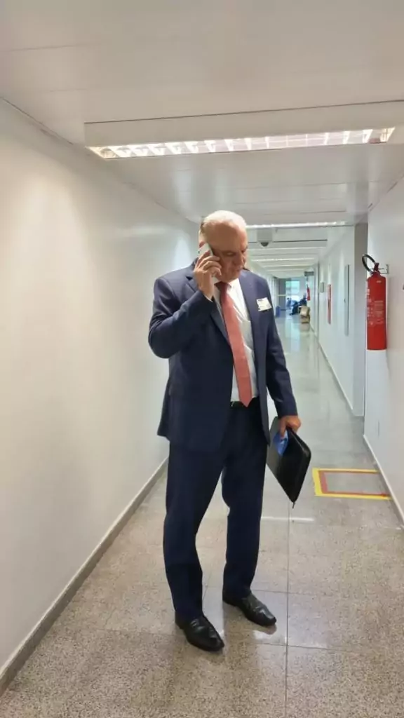 Prefeito de Caracol inicia segundo dia de trabalhos em Brasília