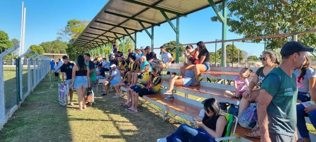 Primeira rodada do Campeonato Municipal de Futebol Suíço reúne grande público em Juti