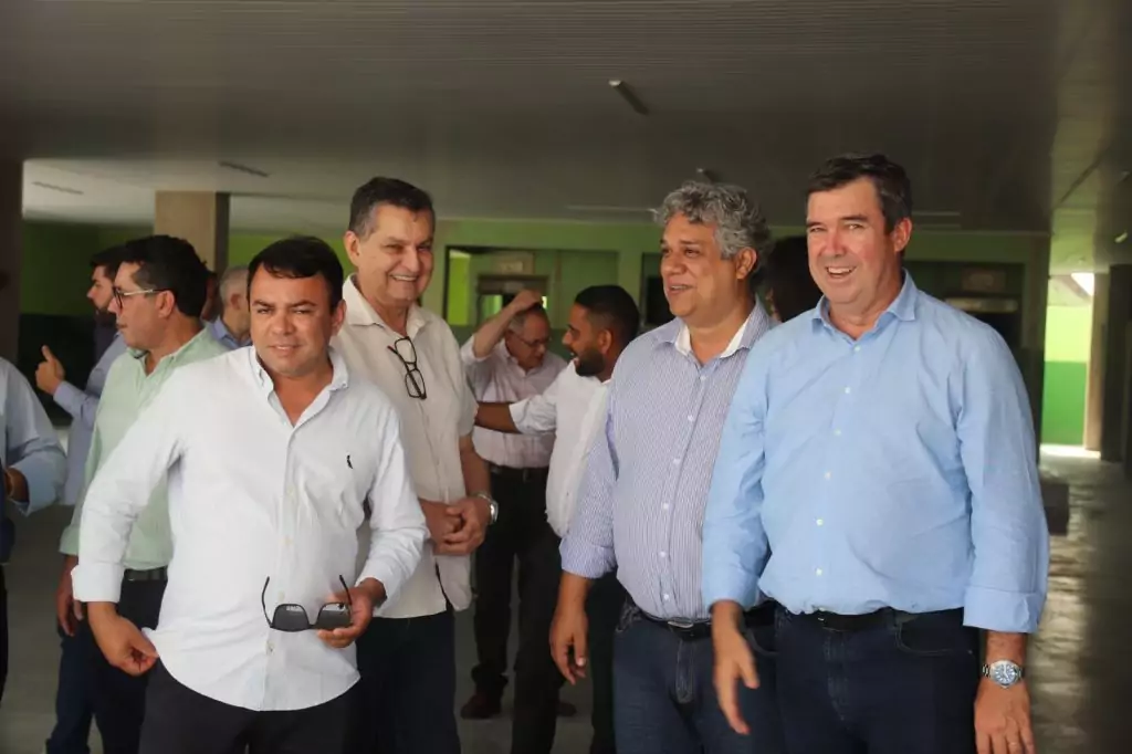 Reinaldo Piti e Aires Cafure recebem Governador Riedel em Bela Vista