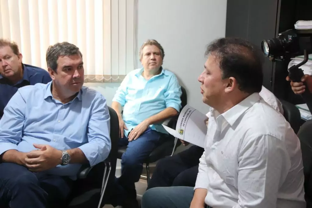 Durante agenda em Caracol, Governador Riedel faz visita técnica nas obras da Escola Estadual Dr. Rubens de Castro Pinto Durante agenda em Caracol, Governador Riedel faz visita técnica nas obras da Escola Estadual Dr. Rubens de Castro Pinto