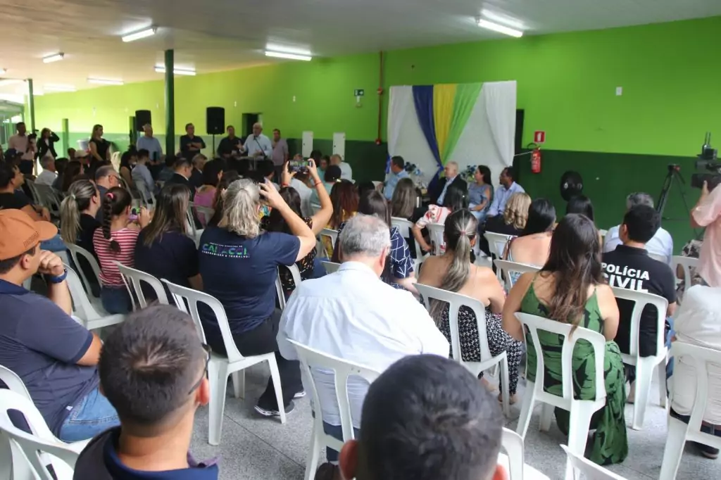 Durante agenda em Caracol, Governador Riedel faz visita técnica nas obras da Escola Estadual Dr. Rubens de Castro Pinto Durante agenda em Caracol, Governador Riedel faz visita técnica nas obras da Escola Estadual Dr. Rubens de Castro Pinto