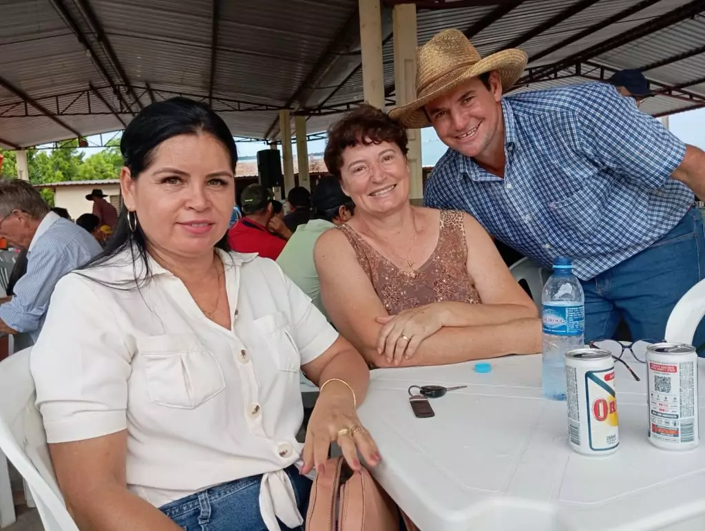 Neco Pagliosa prestigia Festa de São Sebastião no Distrito de Alto Caracol Neco Pagliosa prestigia Festa de São Sebastião no Distrito de Alto Caracol