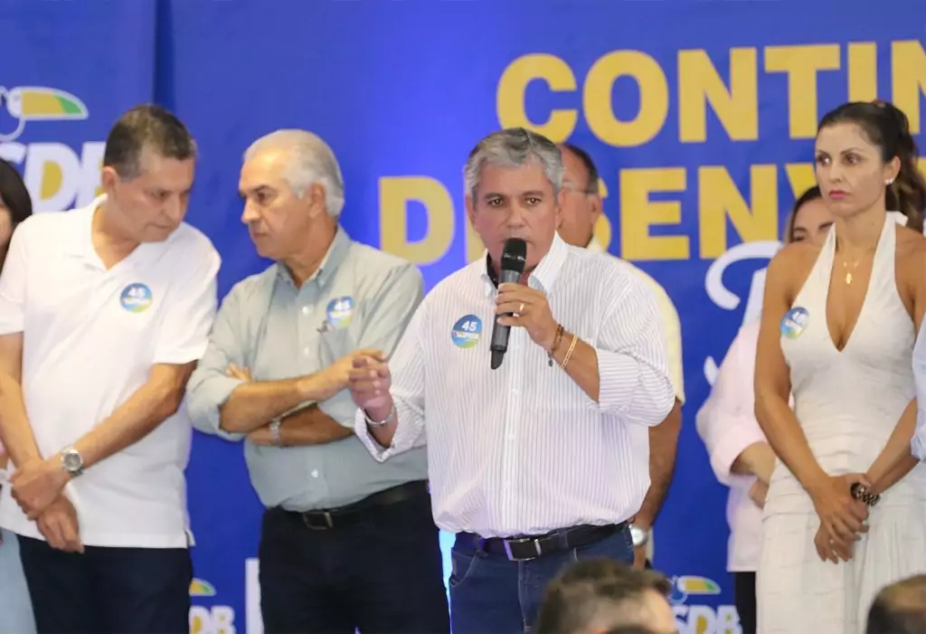 Reinaldo Azambuja diz: Aires Cafure está preparado para ser o próximo prefeito de Bela Vista Reinaldo Azambuja diz: Aires Cafure está preparado para ser o próximo prefeito de Bela Vista